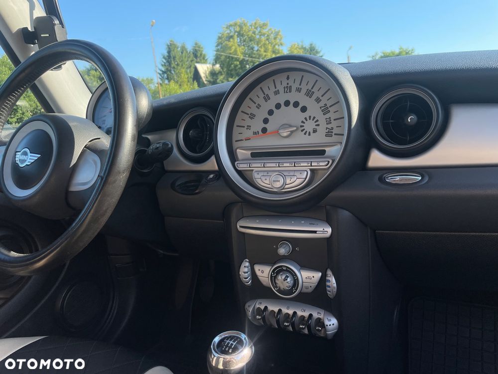 MINI Cooper - 21