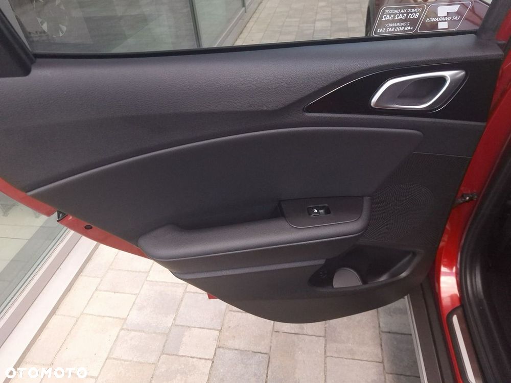 Kia XCeed 1.5 T-GDI Business Line DCT - 24