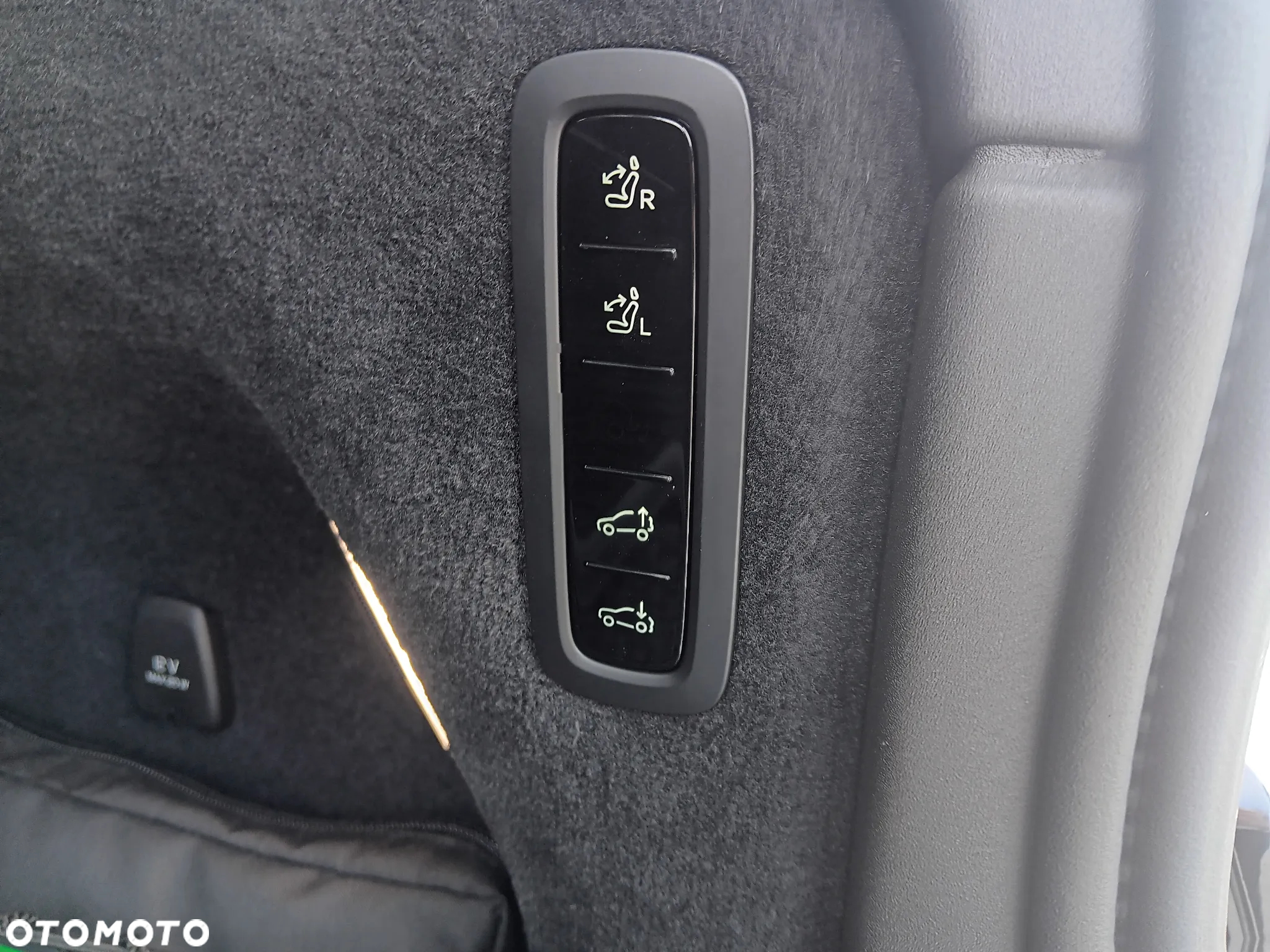 Volvo EX90 111kWh Twin Performance AWD Ultra 7 os - 29