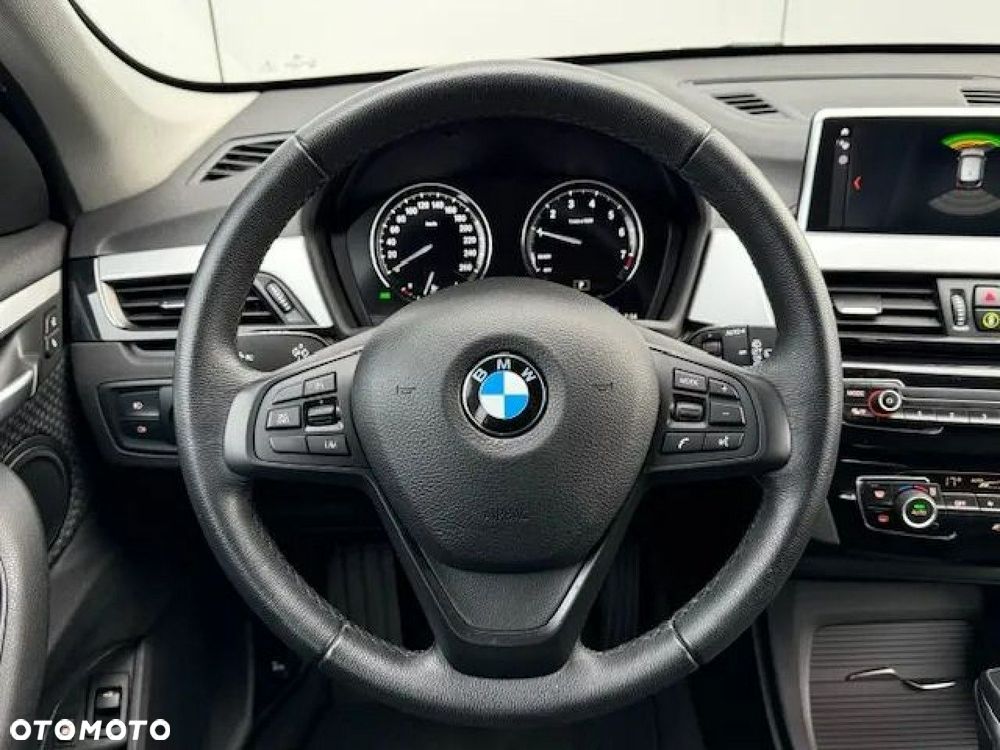 BMW X1 xDrive25e Advantage - 16
