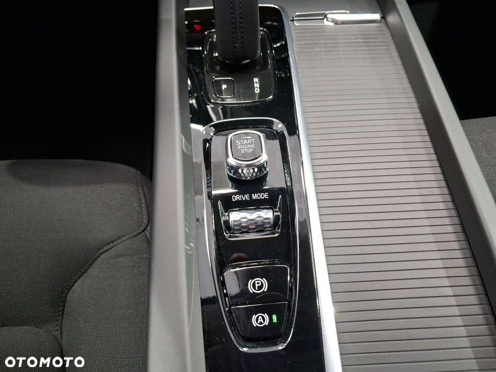 Volvo XC 60 - 21