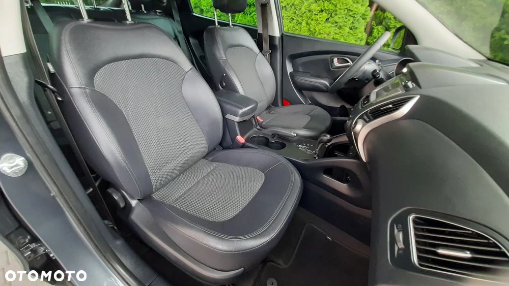 Hyundai ix35 2.0 2WD Automatik Style - 31