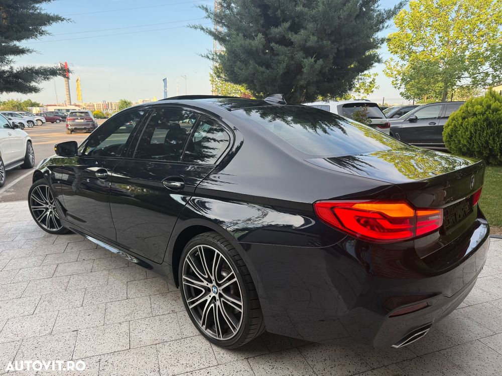 BMW Seria 5 530d xDrive Aut. - 31
