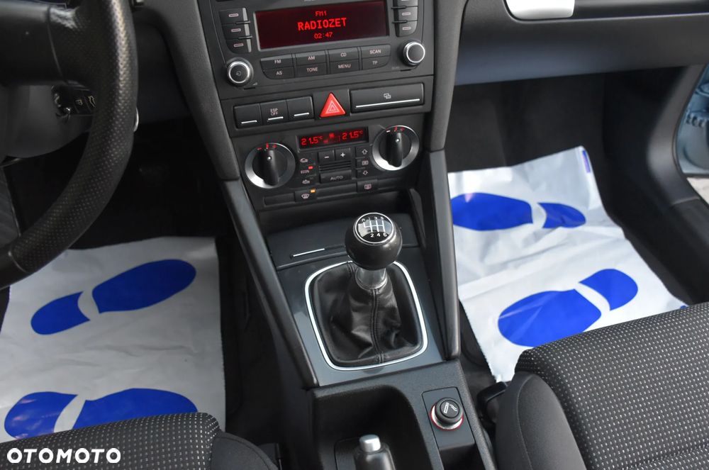 Audi A3 Sportback 2.0 TDI Ambiente - 21