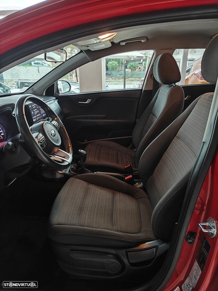 Kia Stonic 1.0 T-GDI EX - 13