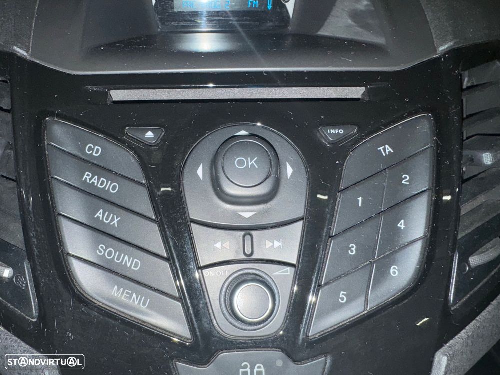 Ford Fiesta 1.0 T EcoBoost Titanium - 20