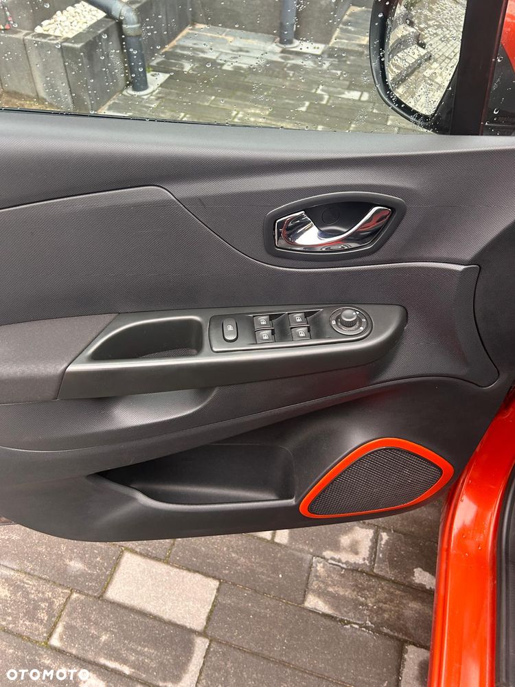 Renault Captur - 18