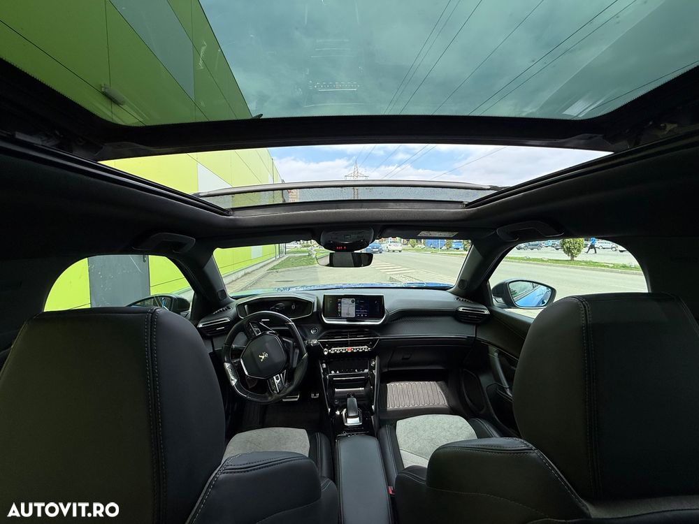 Peugeot 2008 GT+ - 25