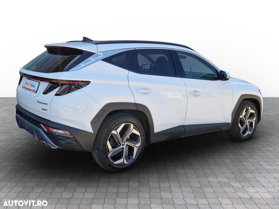 Hyundai Tucson - 8