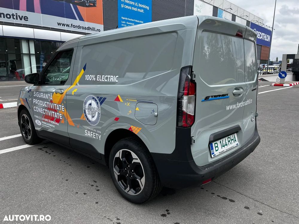 Ford Courier Van - 2