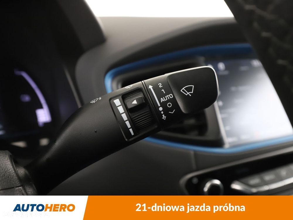 Hyundai IONIQ - 32