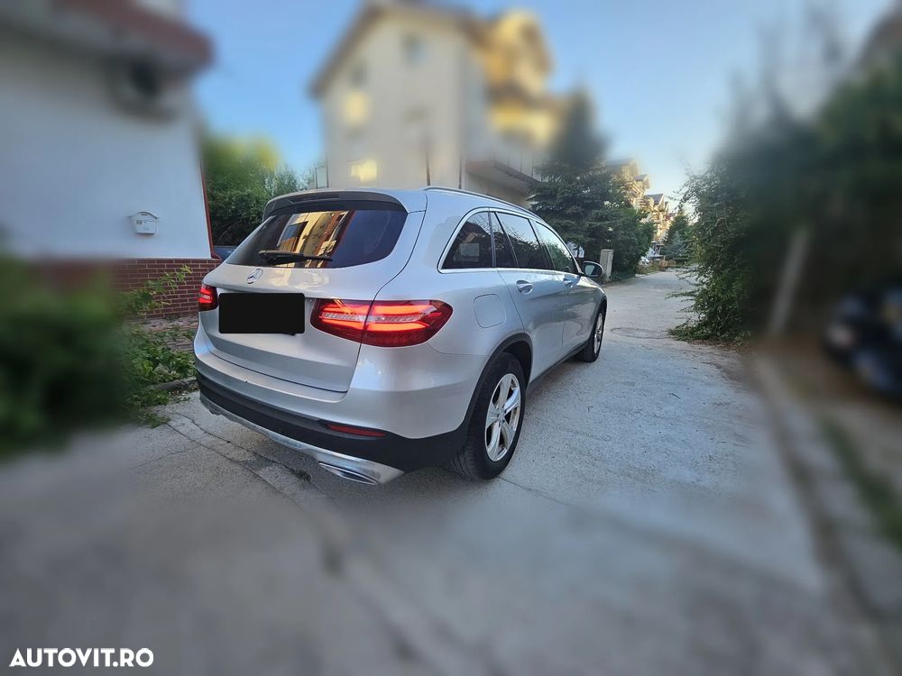 Mercedes-Benz GLC 250 d 4MATIC - 10