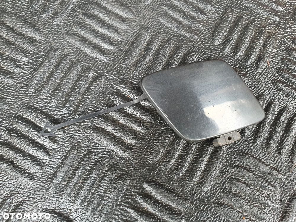 ZAŚLEPKA HAKA PRZEDNIEGO ZDERZAKA AUDI A4 AVANT (8W5, B9) 8W0807241