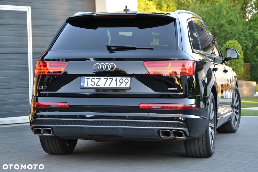 Audi Q7 3.0 TDI ultra Quattro Tiptronic - 15