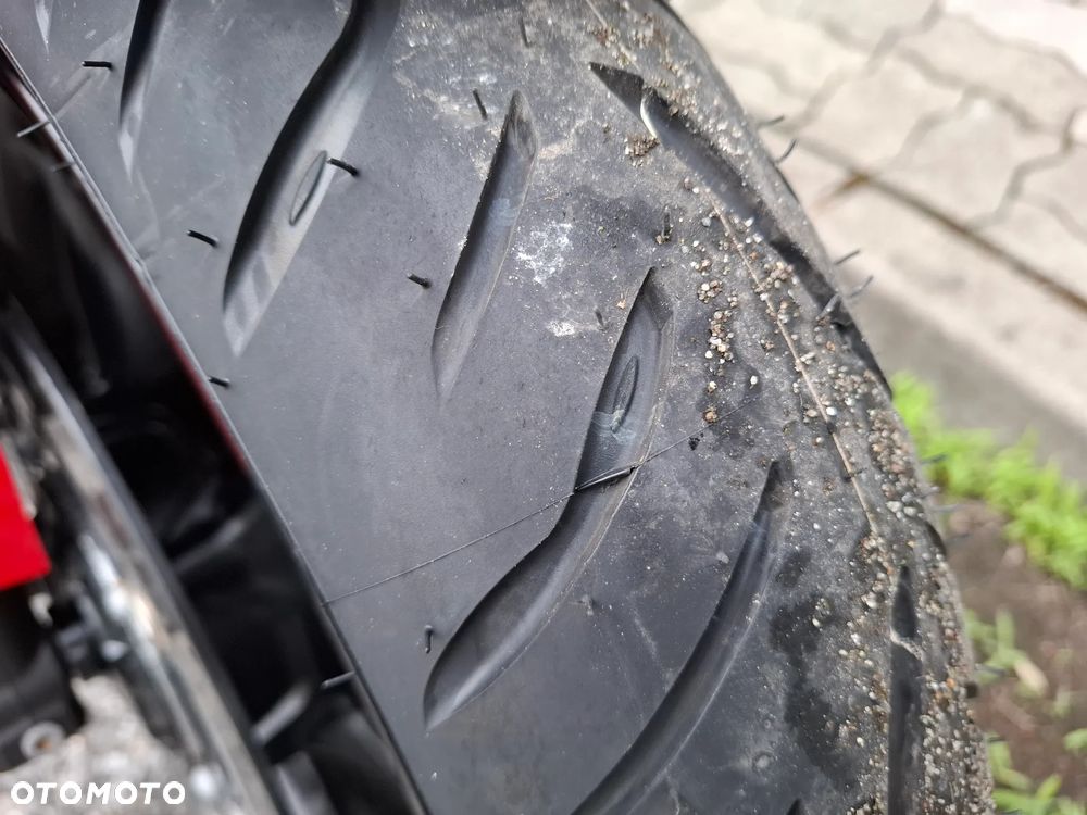 Yamaha FZ8 - 4