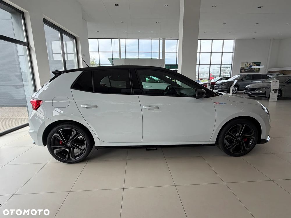 Skoda Fabia - 7