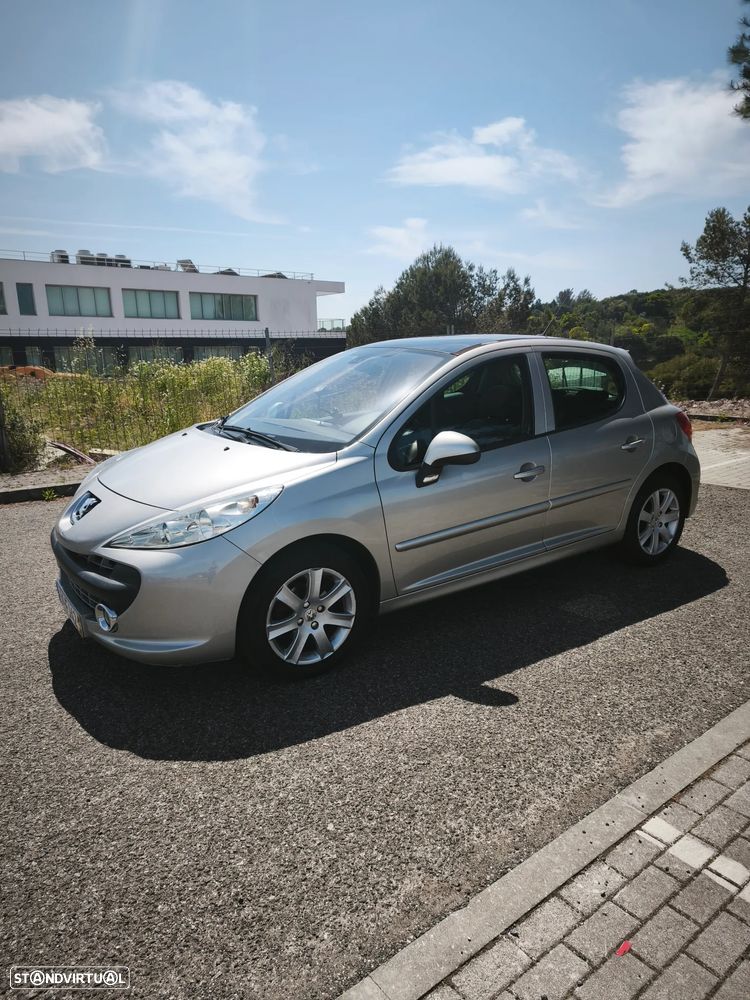 Peugeot 207 1.6 HDi 99g - 3