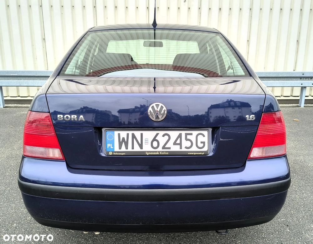 Volkswagen Bora 1.6 Comfortline - 12