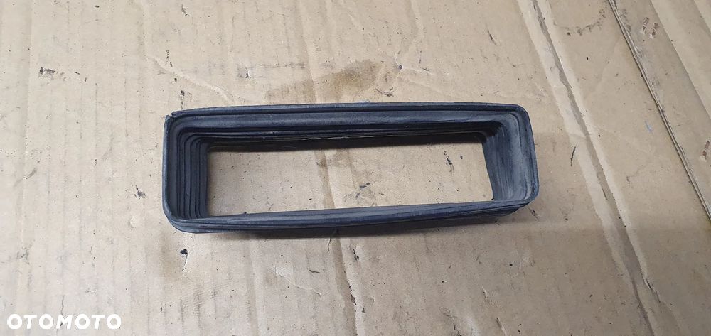 Rura przewód dolot wlot powietrza Audi A8 D3 4.2 TDI 4E0129628M - 3