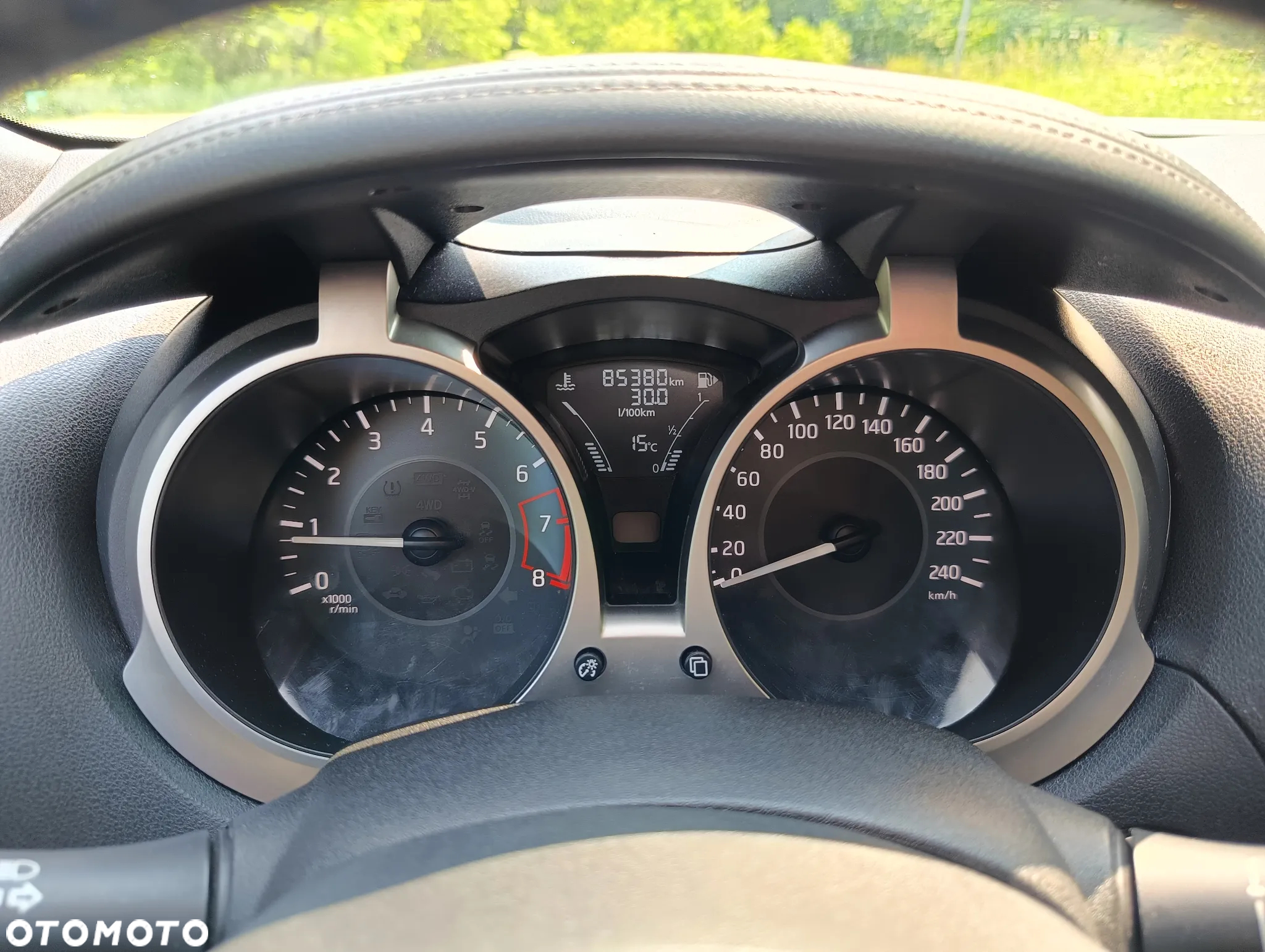 Nissan Juke 1.6 N-Connecta - 35