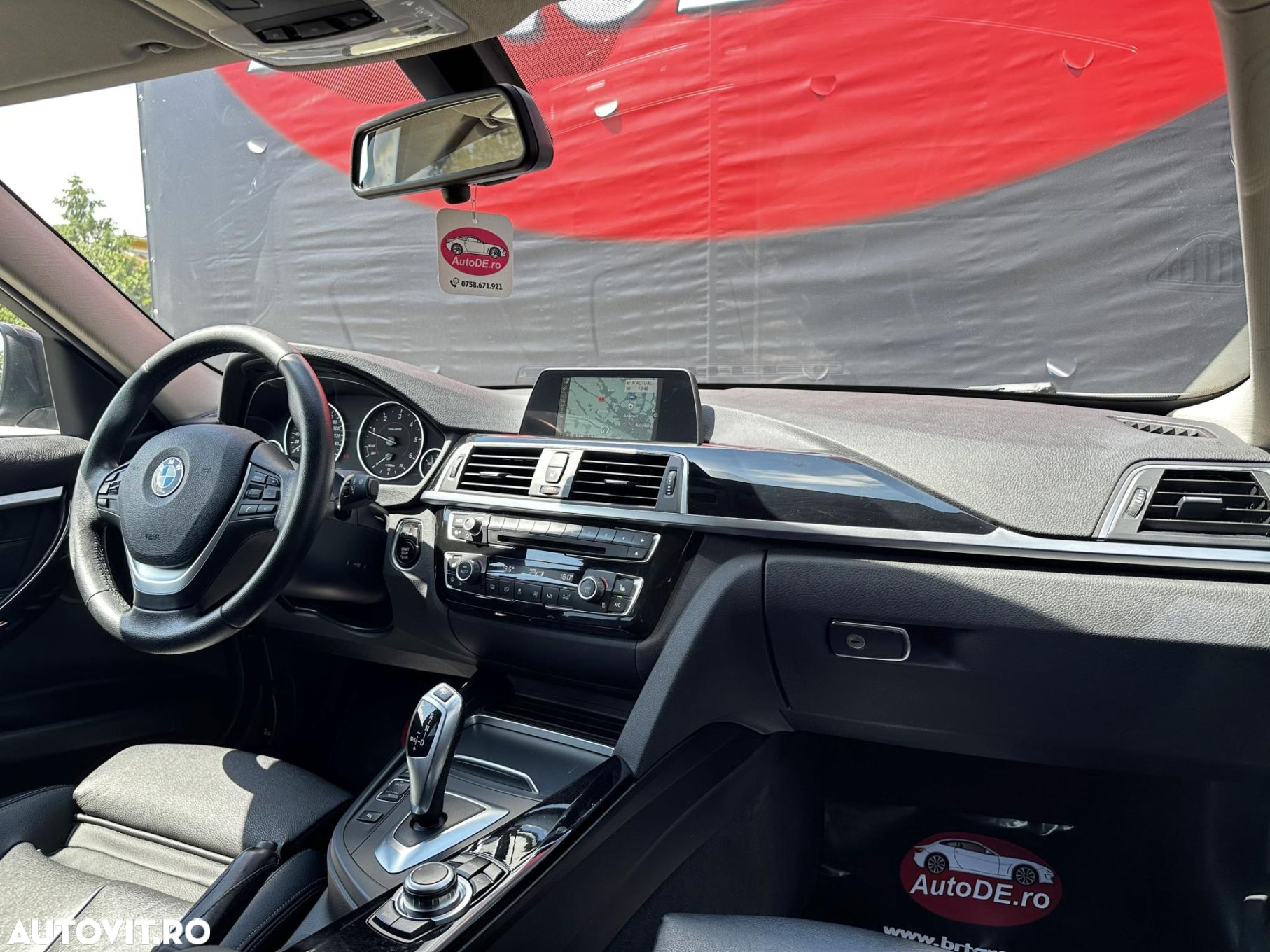 BMW Seria 3 318d Touring Aut. Sport Line - 6