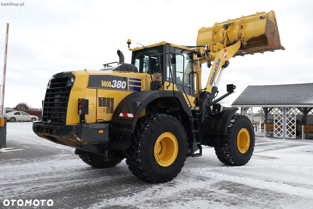 Komatsu WA380-8 - 24