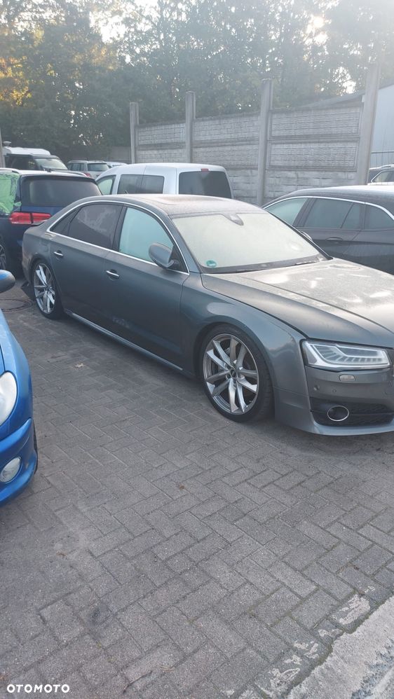 Audi A8 3.0 TDI L Quattro - 1