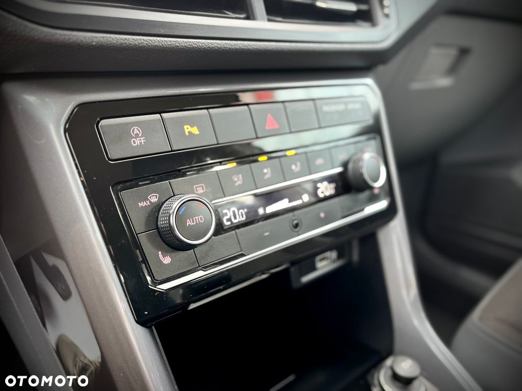 Volkswagen T-Cross 1.0 TSI Style - 21
