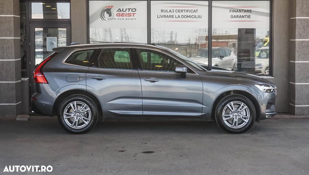 Volvo XC 60 D4 AWD Momentum - 4