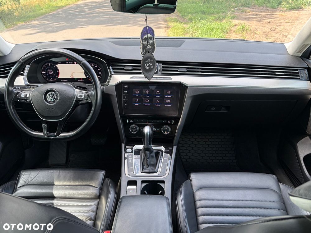 Volkswagen Passat 2.0 TDI SCR Highline DSG - 15