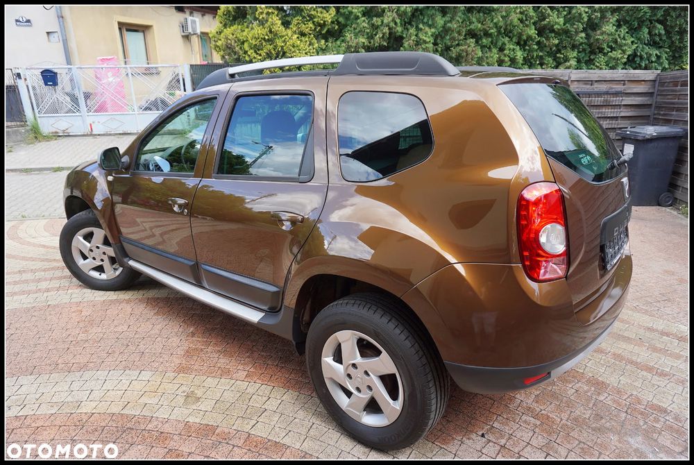 Dacia Duster 1.6 16V 4x2 Prestige - 3