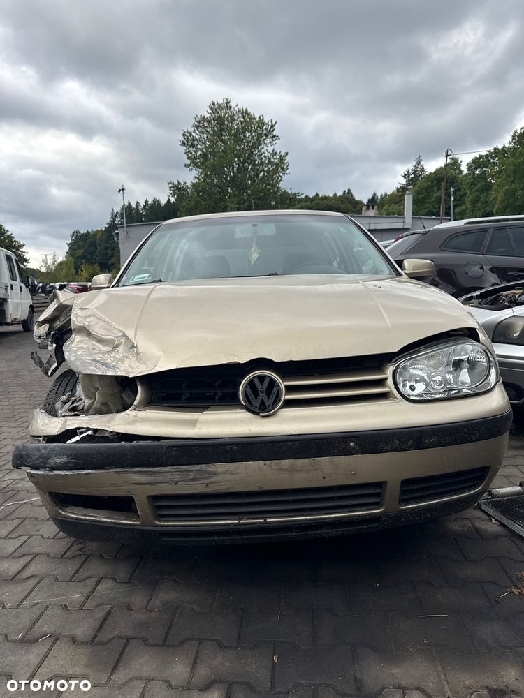 VW Golf IV na części - 1