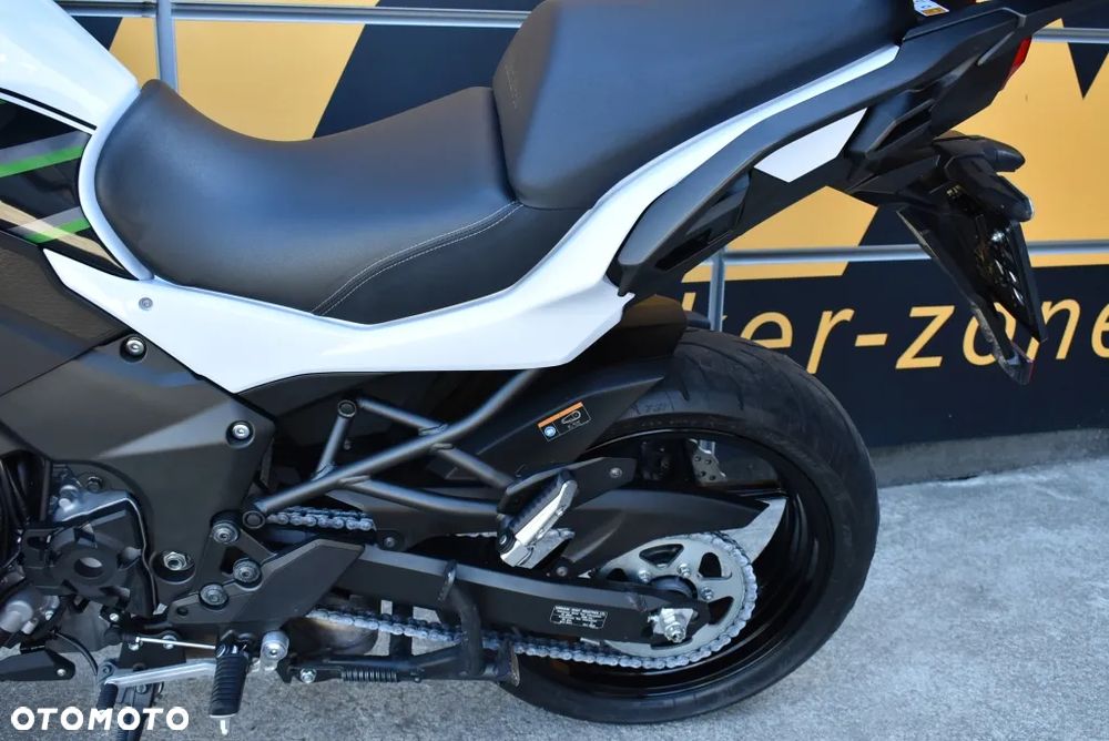 Kawasaki Versys 1000 - 11
