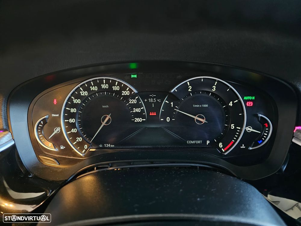 BMW 520 d Pack M Auto - 29