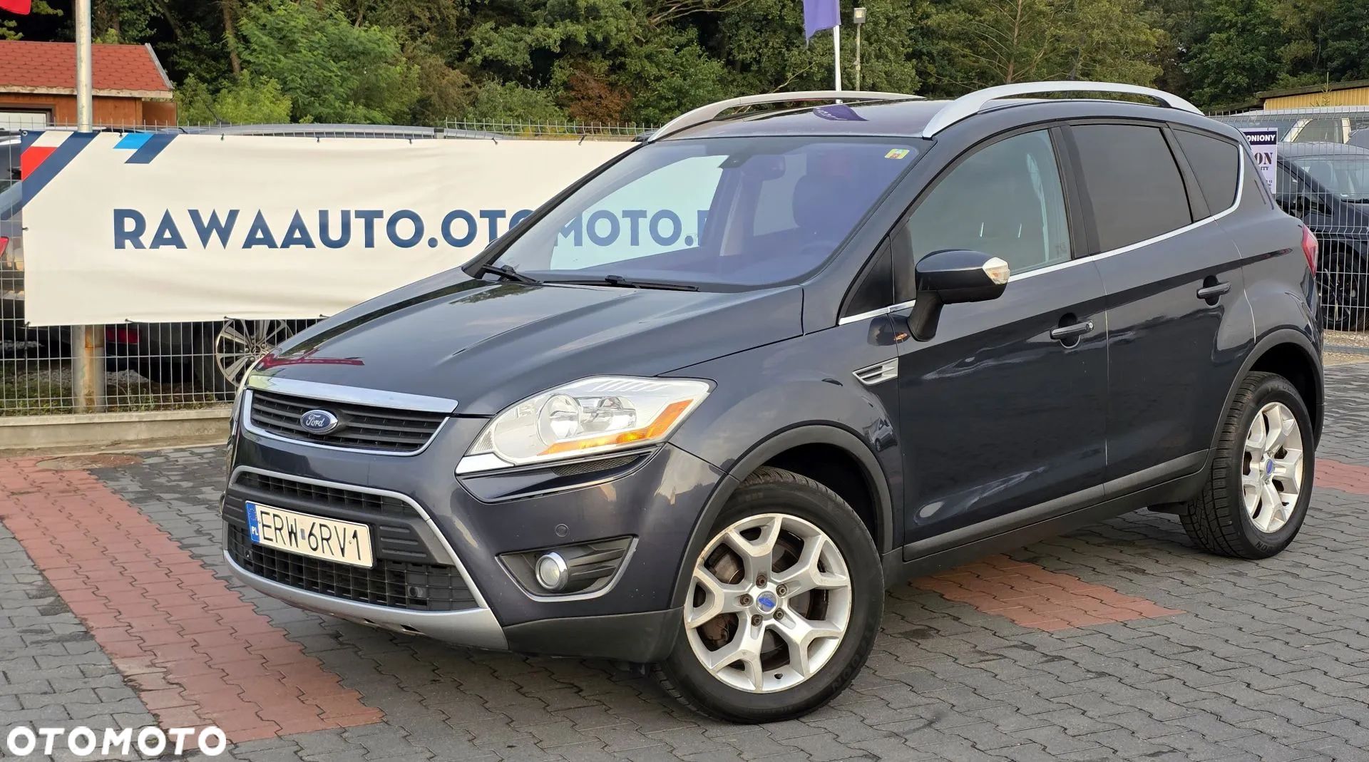 Ford Kuga 2.0 TDCi 2x4 Titanium - 1