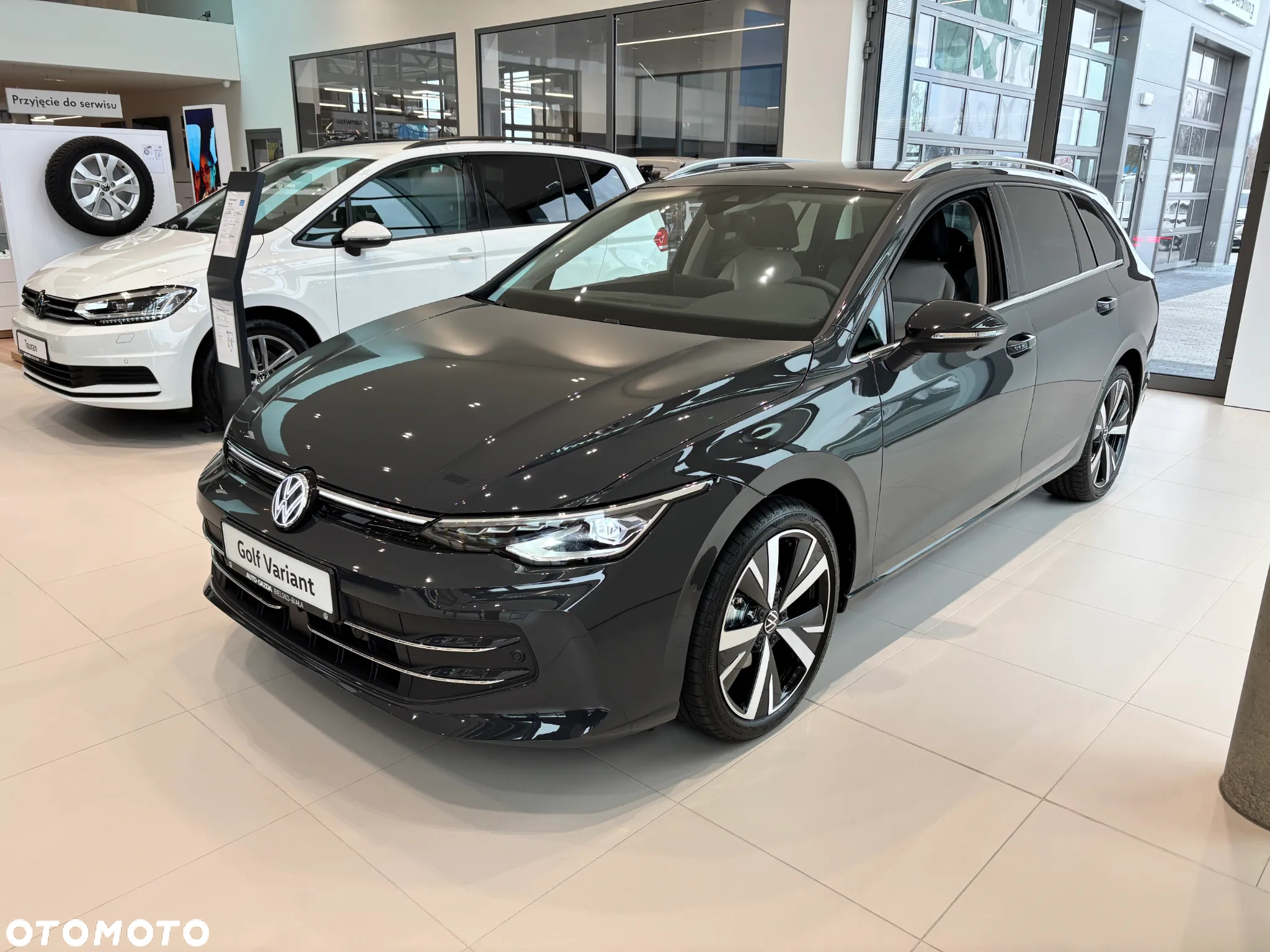 Volkswagen Golf VIII 1.5 eTSI mHEV Style DSG - 4