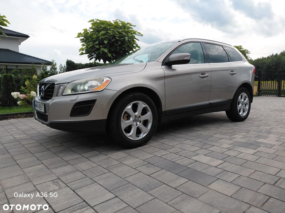 Volvo XC 60 D5 AWD - 1