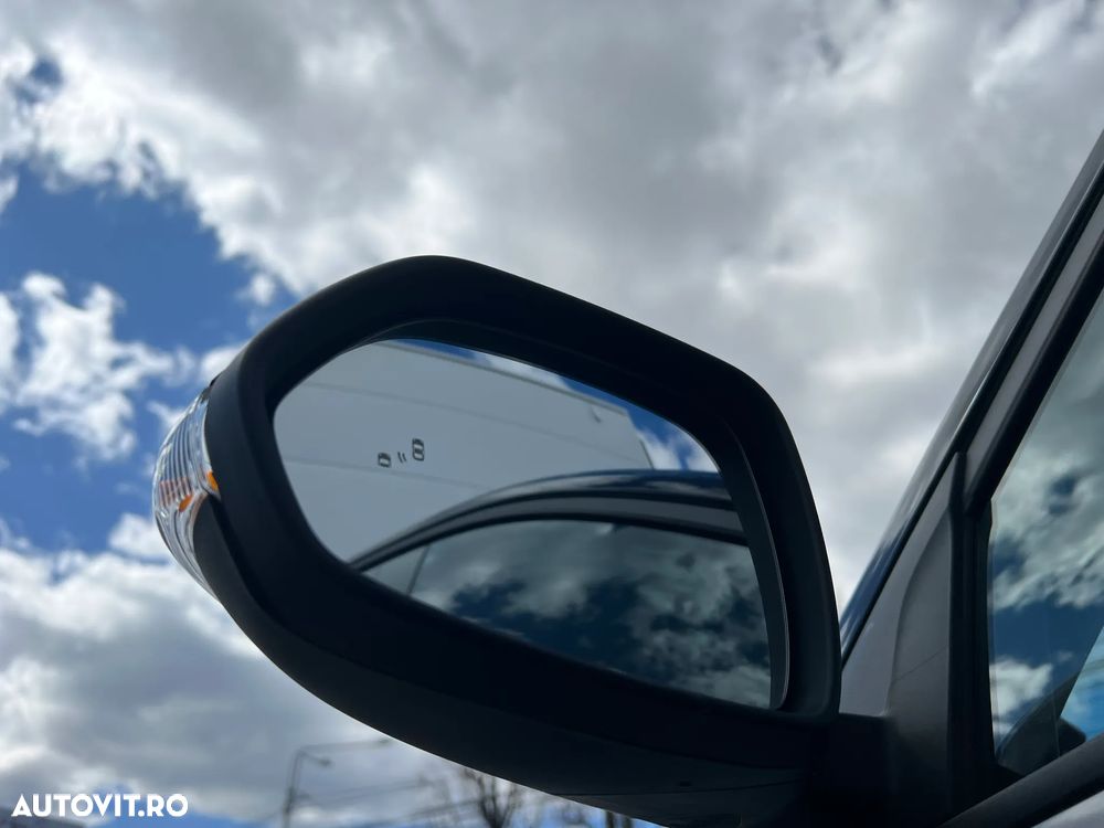 MG ZS ICE 1.5 Standard - 12