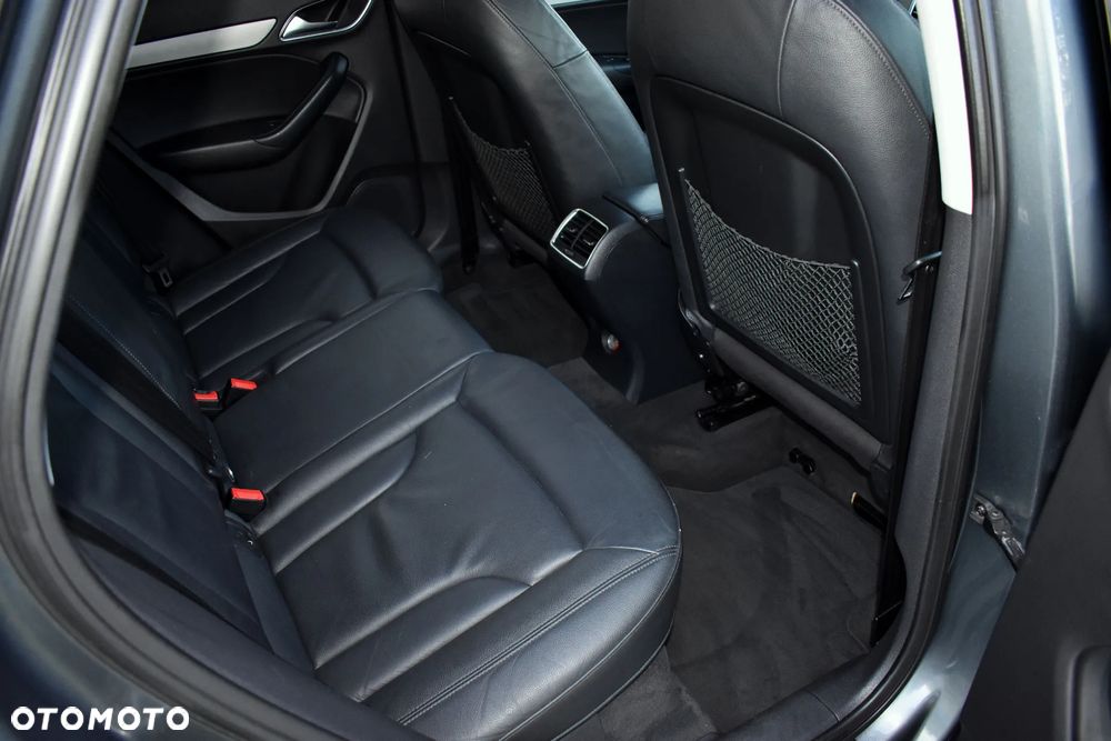 Audi Q3 2.0 TDI Quattro Edycja Specjalna - 38