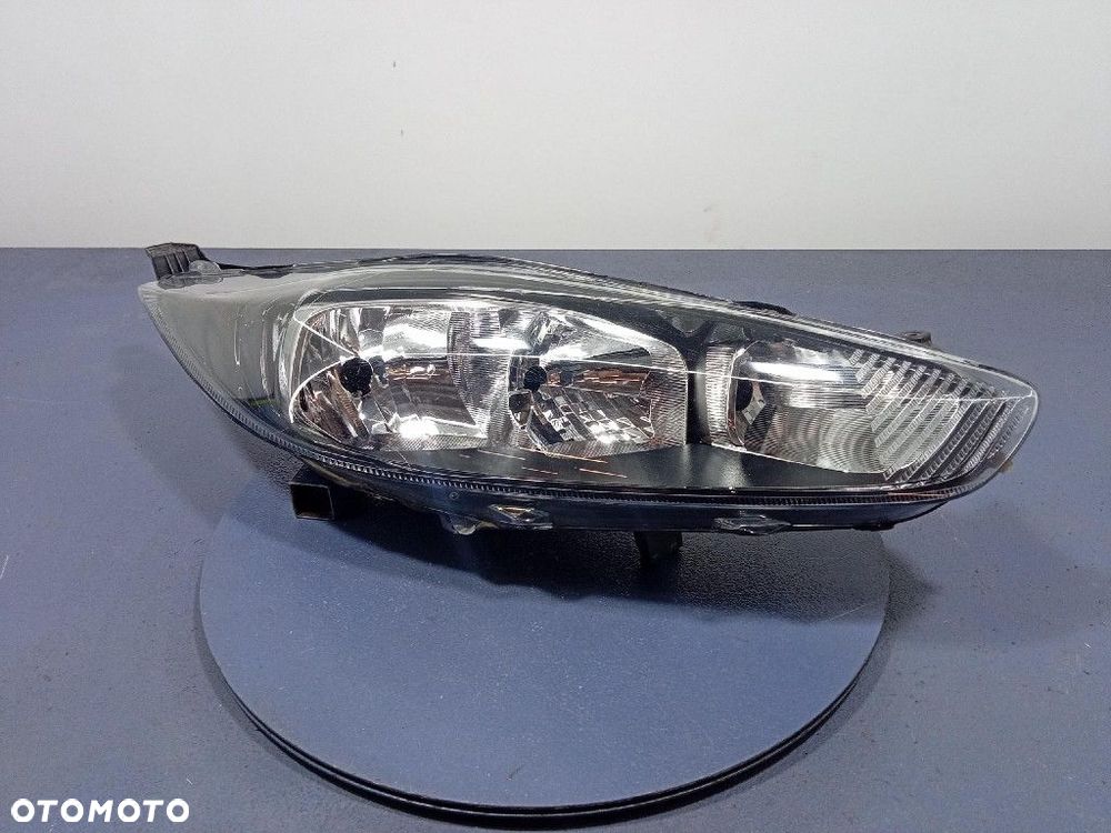 FORD FIESTA MK7 LIFT 12-17 REFLEKTOR PRAWY C1BB-13W029-AG - 1