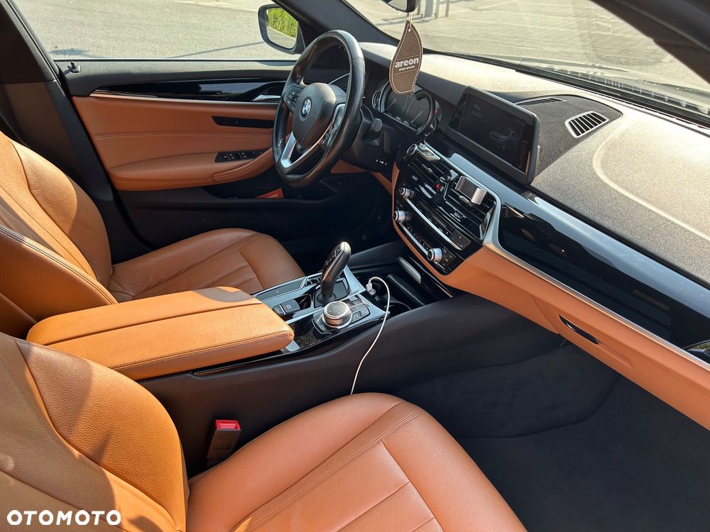 BMW Seria 5 520d xDrive MHEV Business Edition - 20