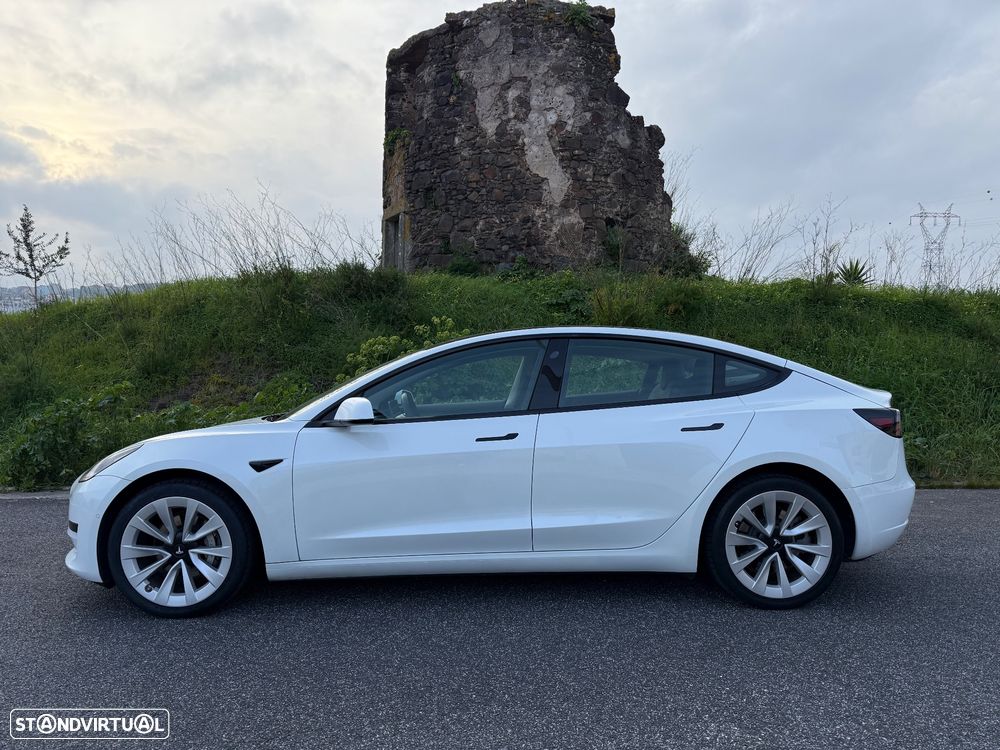 Tesla Model 3 Standard Range Plus RWD - 5