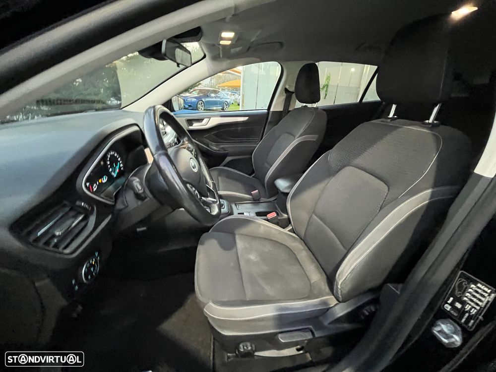 Ford Focus SW 1.5 TDCi EcoBlue Titanium - 19