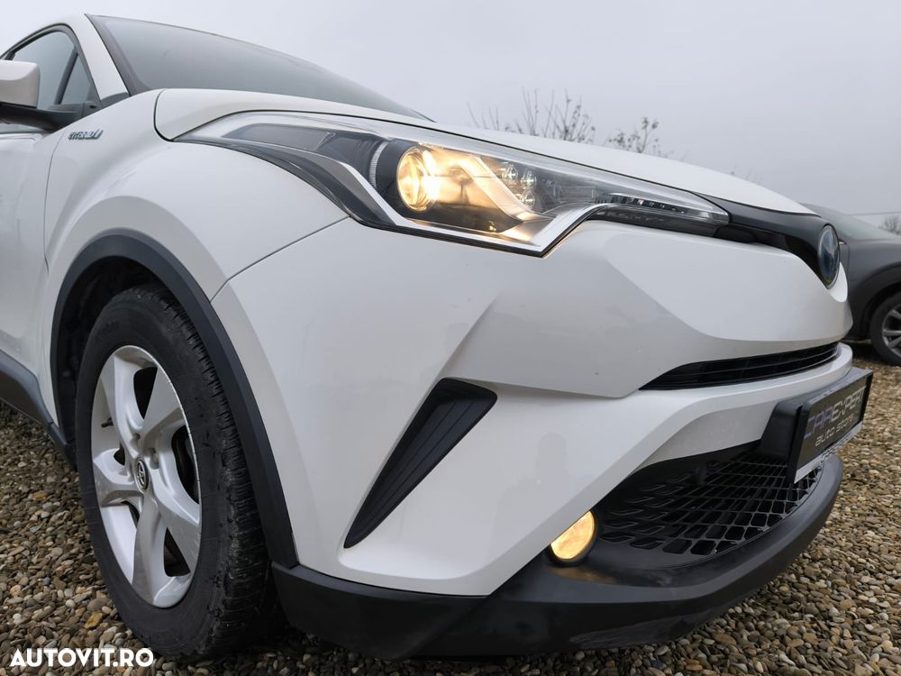 Toyota C-HR - 14