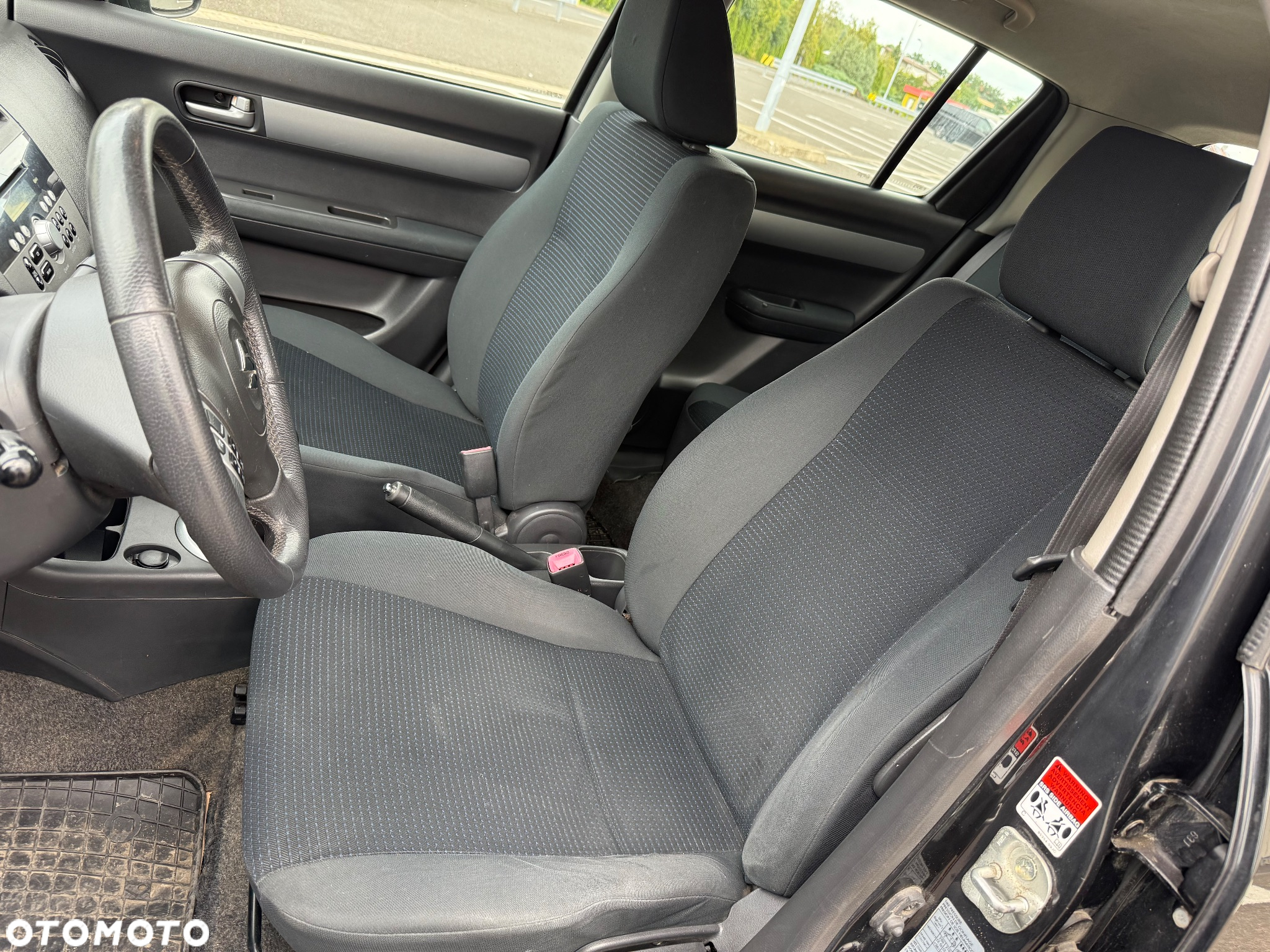 Suzuki Swift 1.3 DDiS 16v GLX DPF - 18