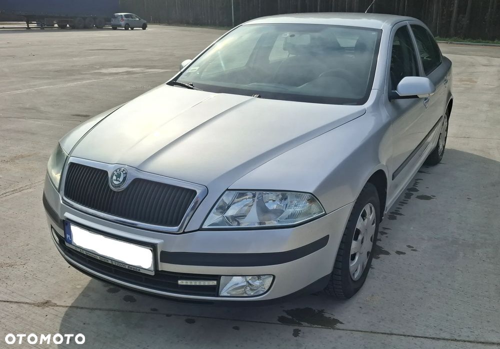 Skoda Octavia 1.6 Tour - 1