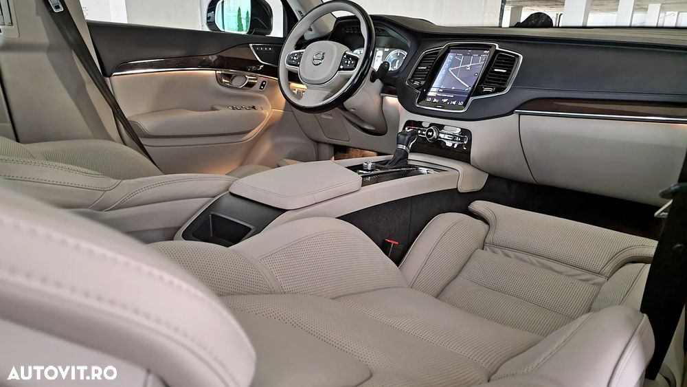 Volvo XC 90 D5 AWD Geartronic Inscription - 10