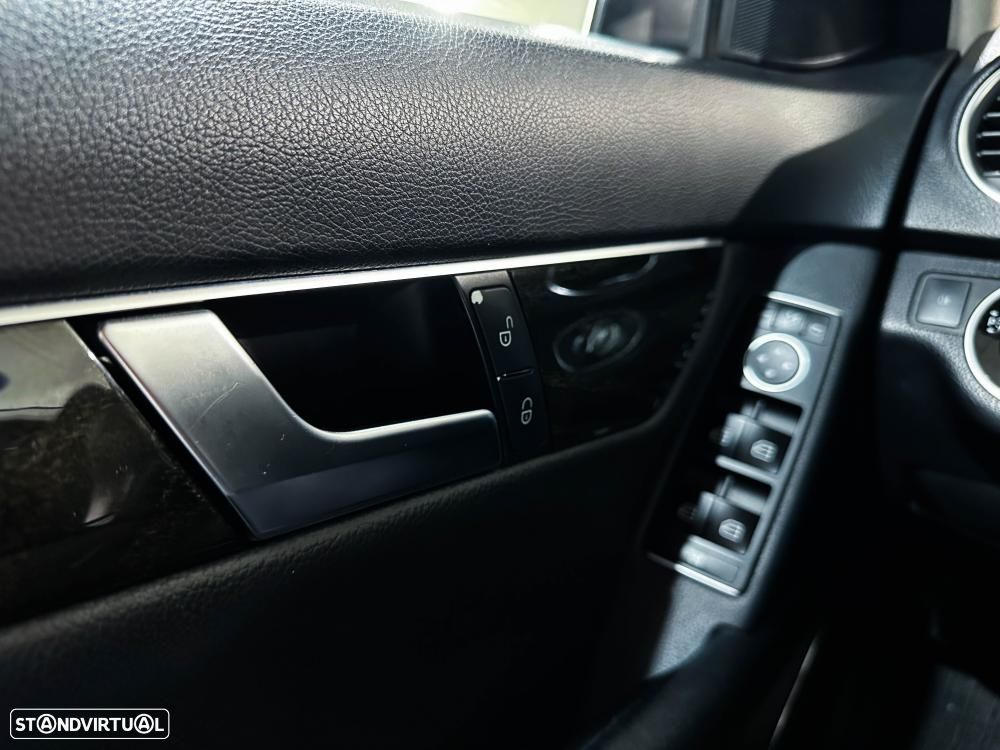 Mercedes-Benz C 180 CDi Avantgarde BlueEfficiency Aut. - 29