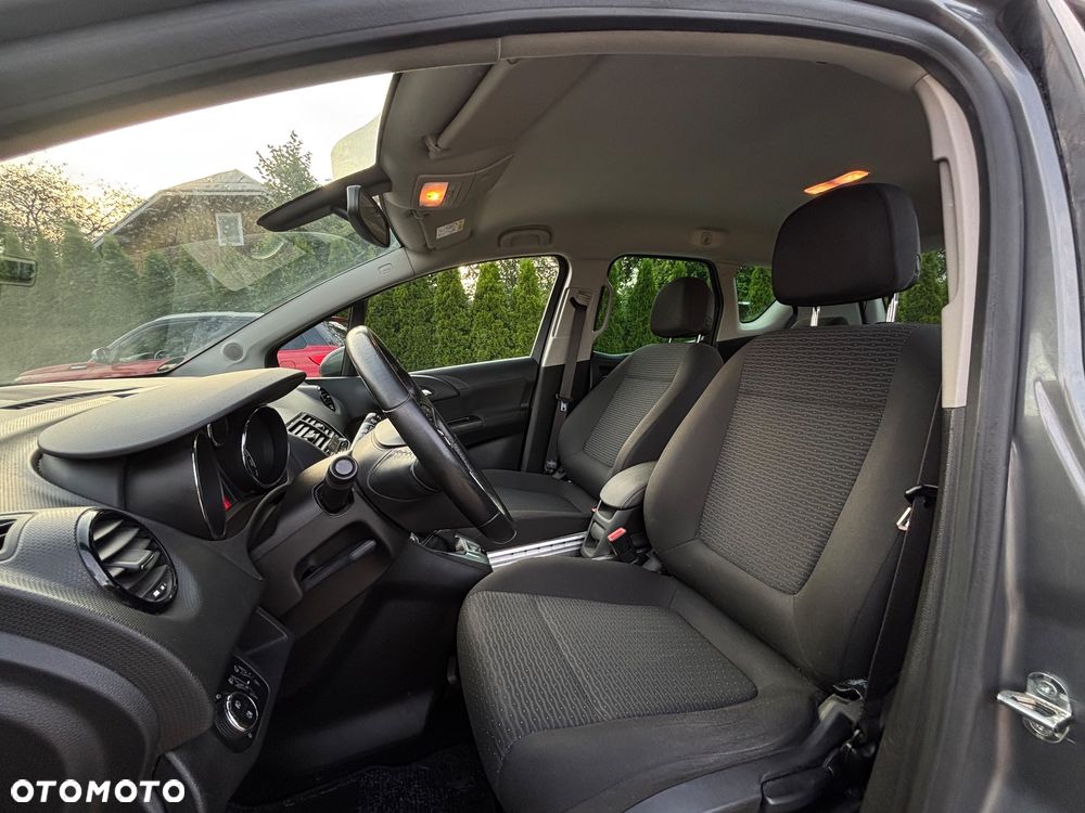 Opel Meriva - 13