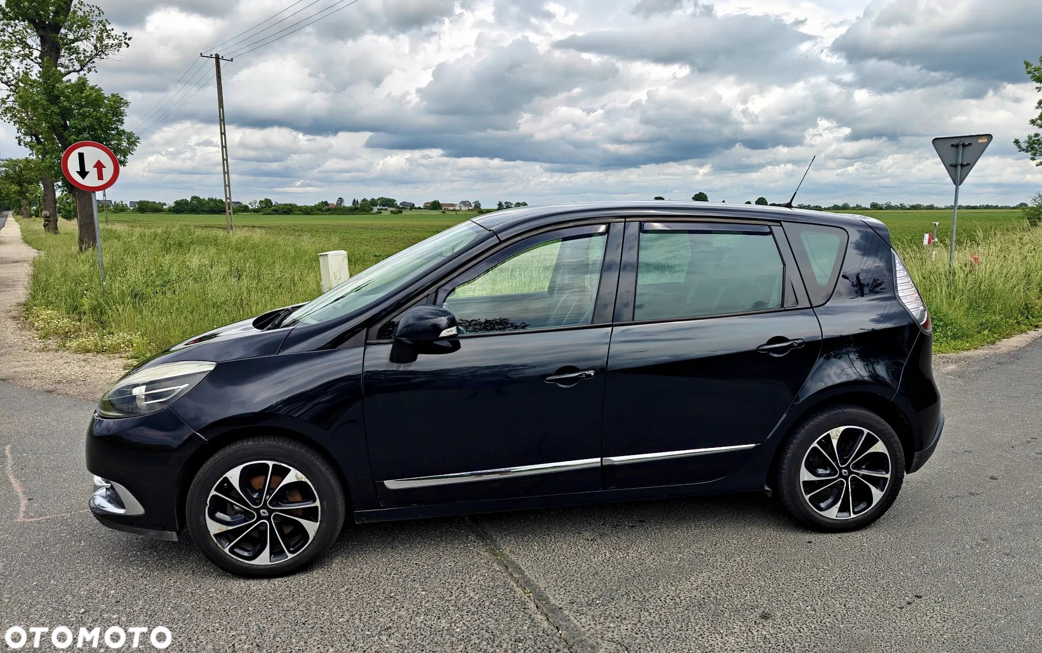 Renault Scenic 1.5 dCi Energy Bose EU6 - 1